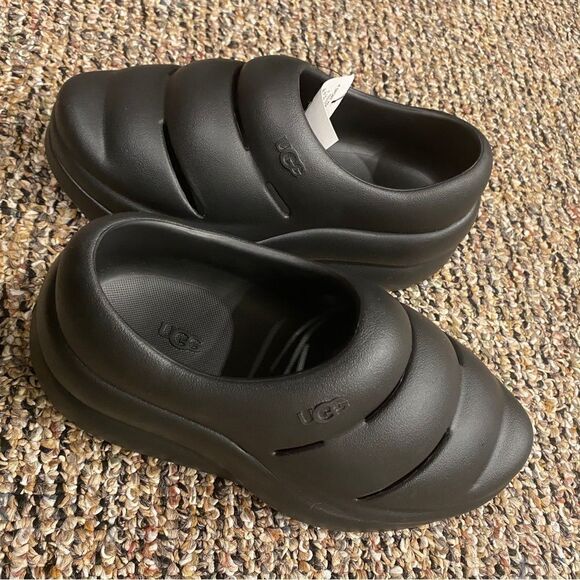 NWT UGG Sport Yeah Clog - Black - Picture 11 of 14